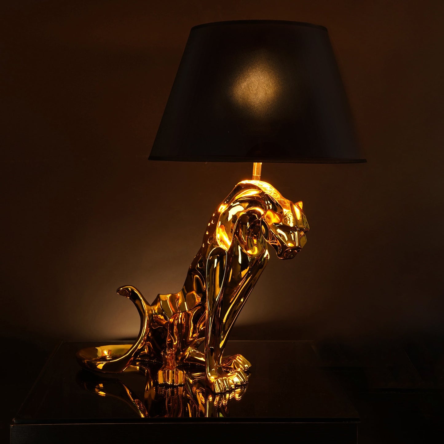 Jaguar Table Lamp